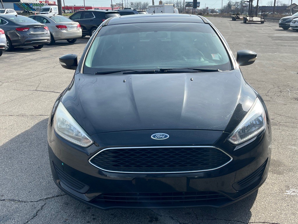 2016 Ford Focus Image 2