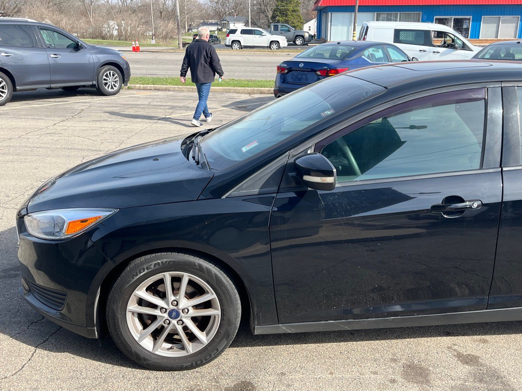2016 Ford Focus Image 4