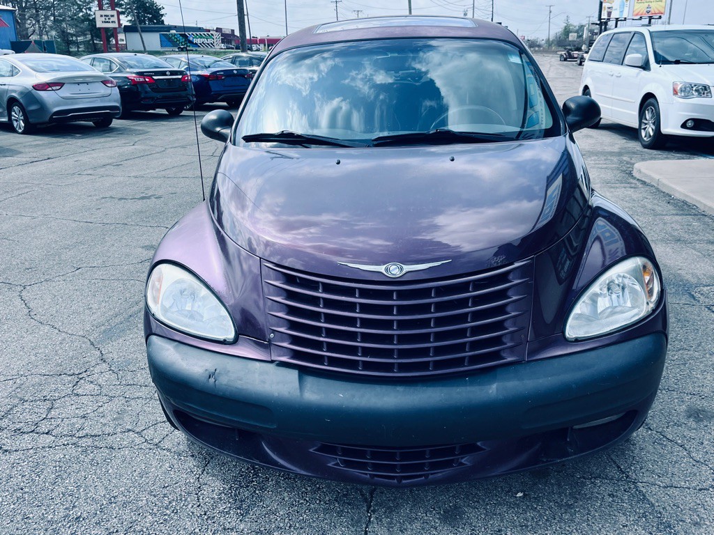 2001 Chrysler PT Cruiser Image 2