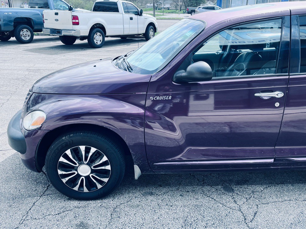 2001 Chrysler PT Cruiser Image 4