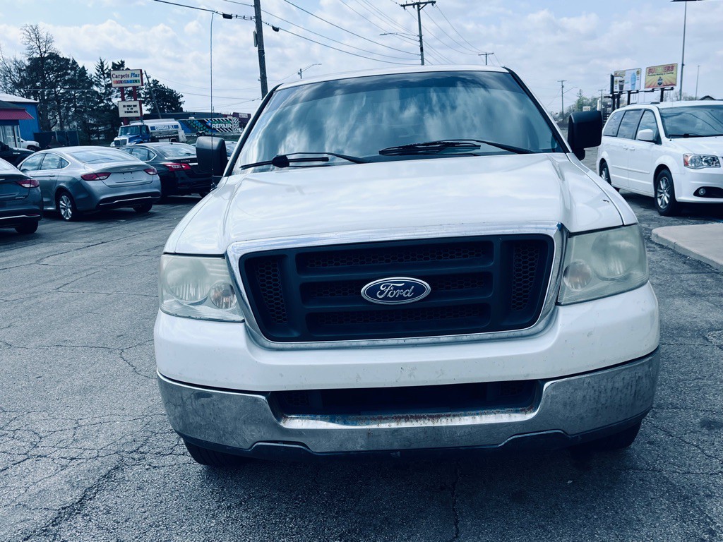2004 Ford F-150 Image 2