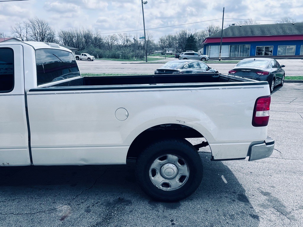 2004 Ford F-150 Image 5