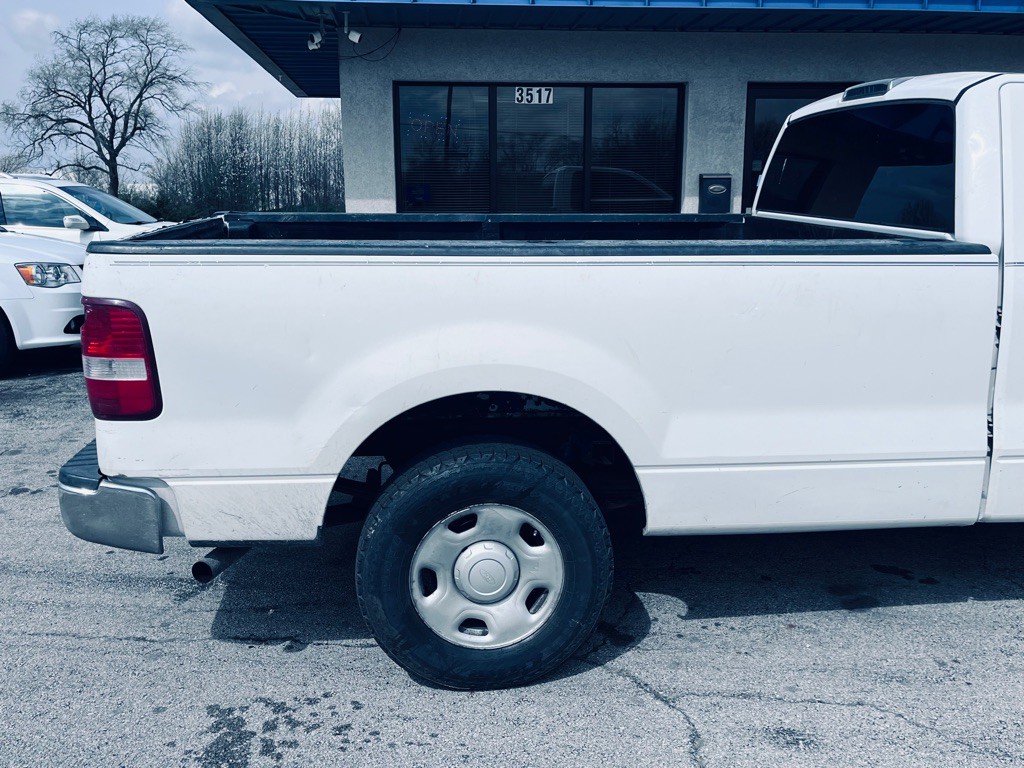 2004 Ford F-150 Image 9