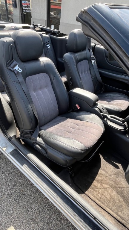 2005 Chrysler Sebring Image 15