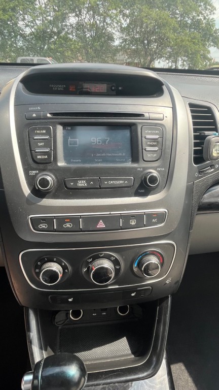 2014 Kia Sorento Image 12