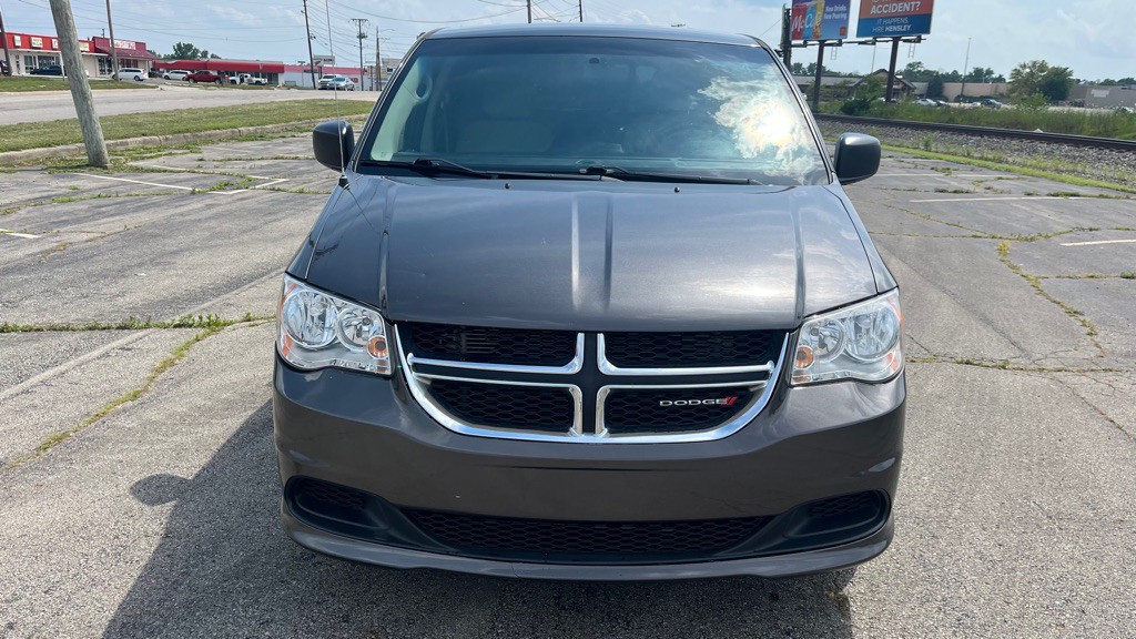 2015 Dodge Grand Caravan Image 2