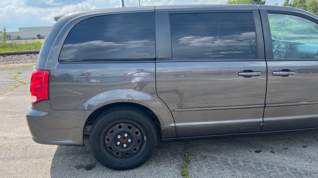 2015 Dodge Grand Caravan Image 9