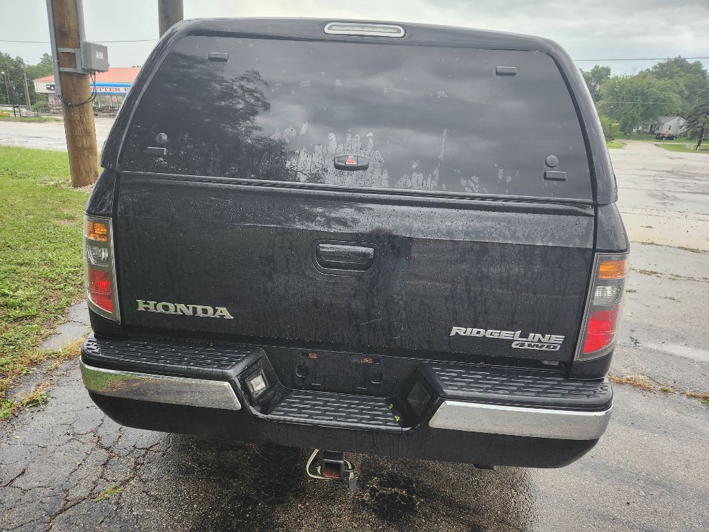 2006 Honda Ridgeline Image 2