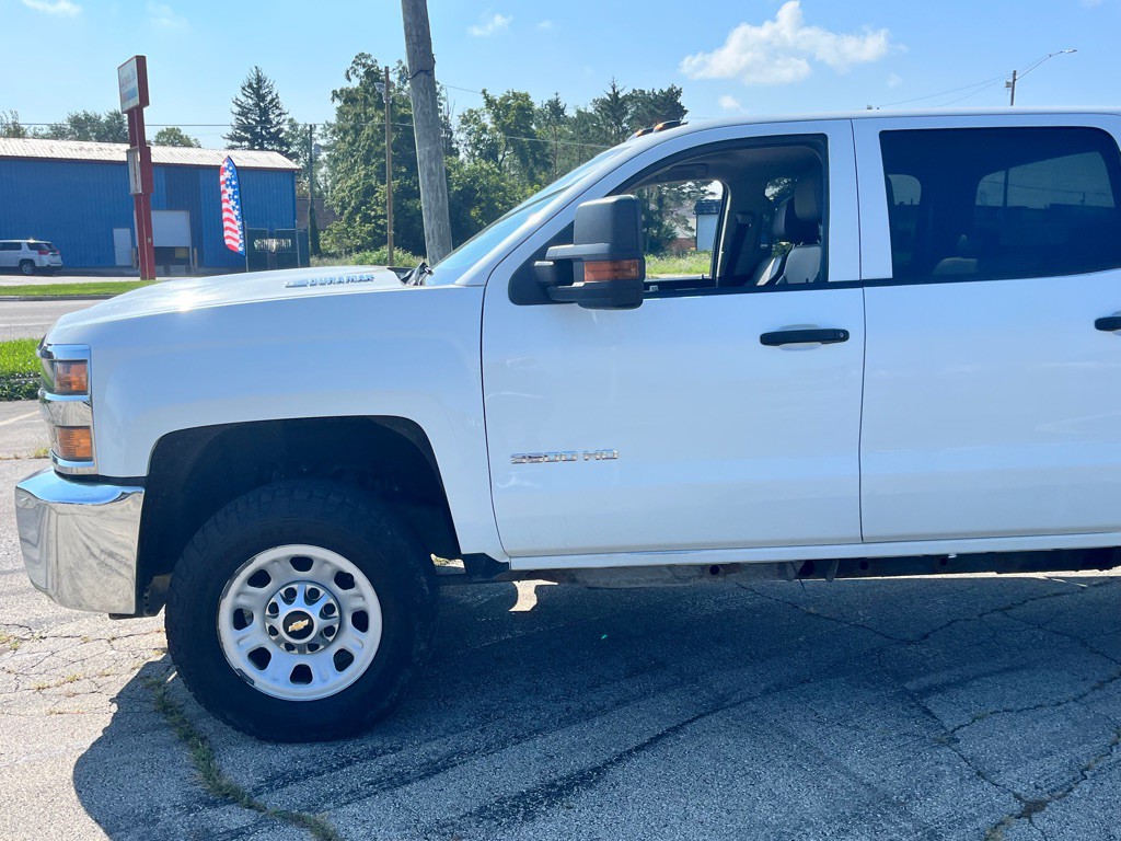 2018 Chevrolet Silverado 1500 Image 4