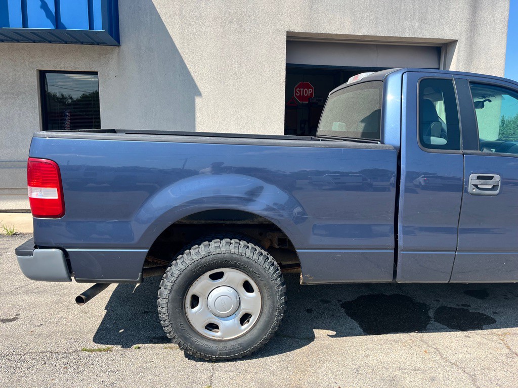 2005 Ford F-150 Image 9