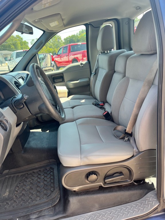 2005 Ford F-150 Image 13