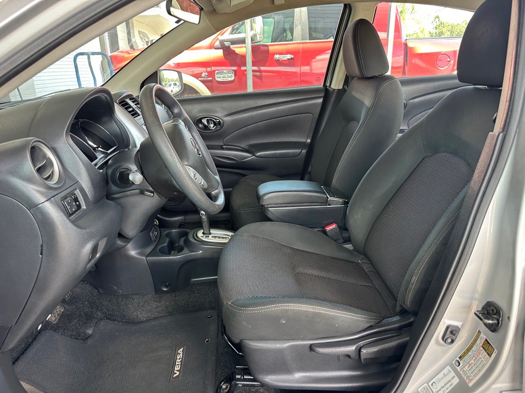 2019 Nissan Versa Image 6