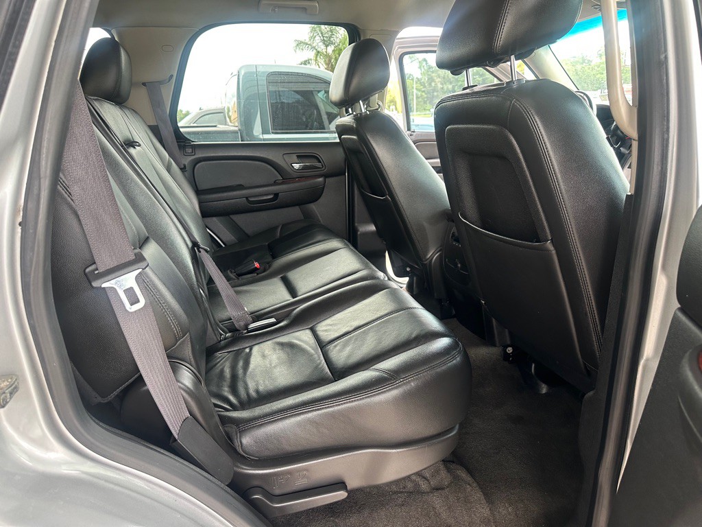 2012 GMC Yukon Image 7