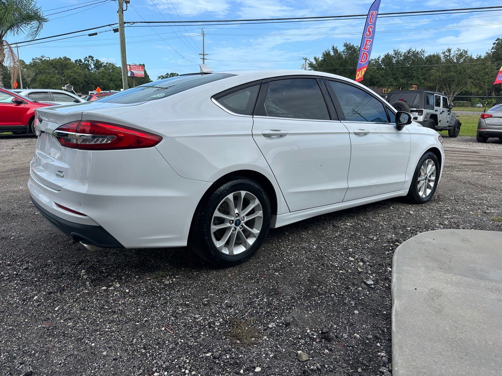 2019 Ford Fusion Image 4