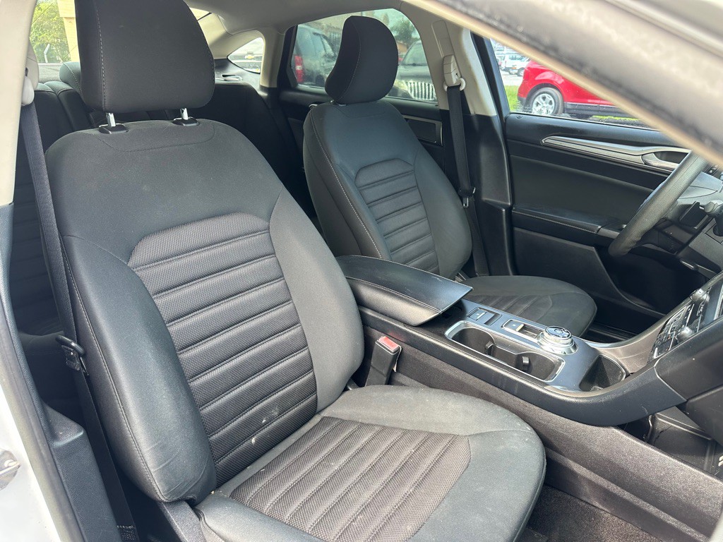 2019 Ford Fusion Image 8