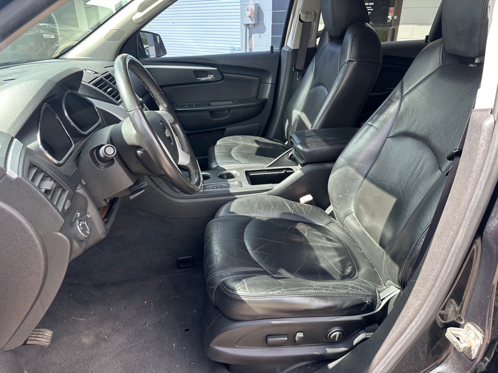 2009 Chevrolet Traverse Image 6