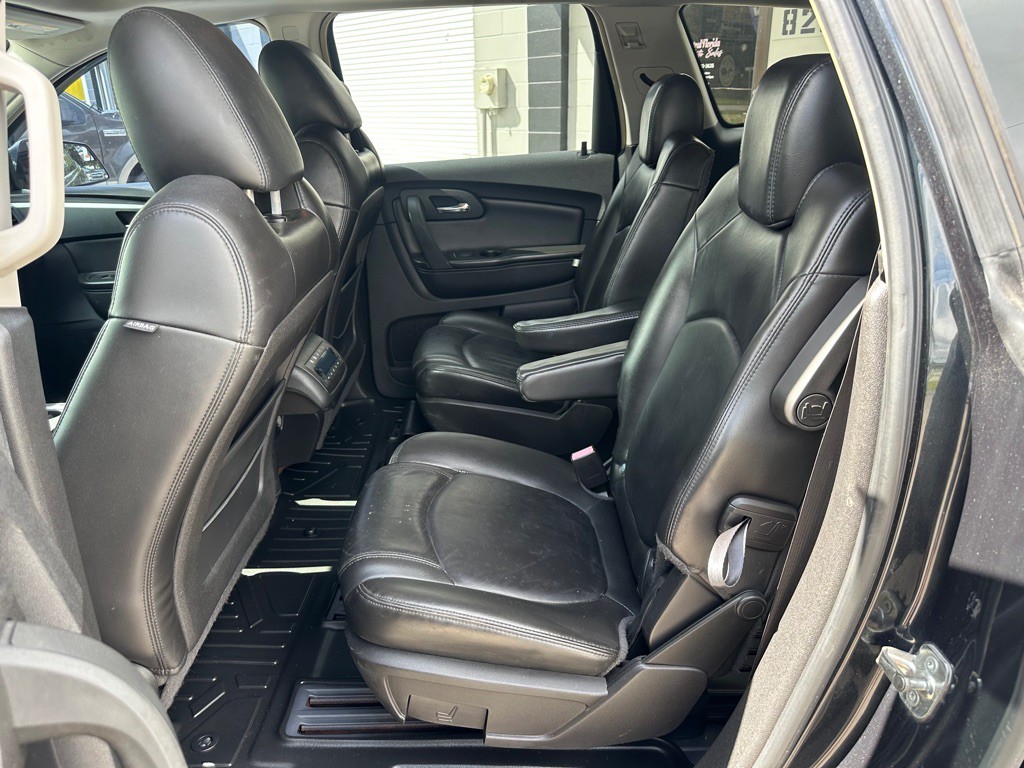 2009 Chevrolet Traverse Image 7