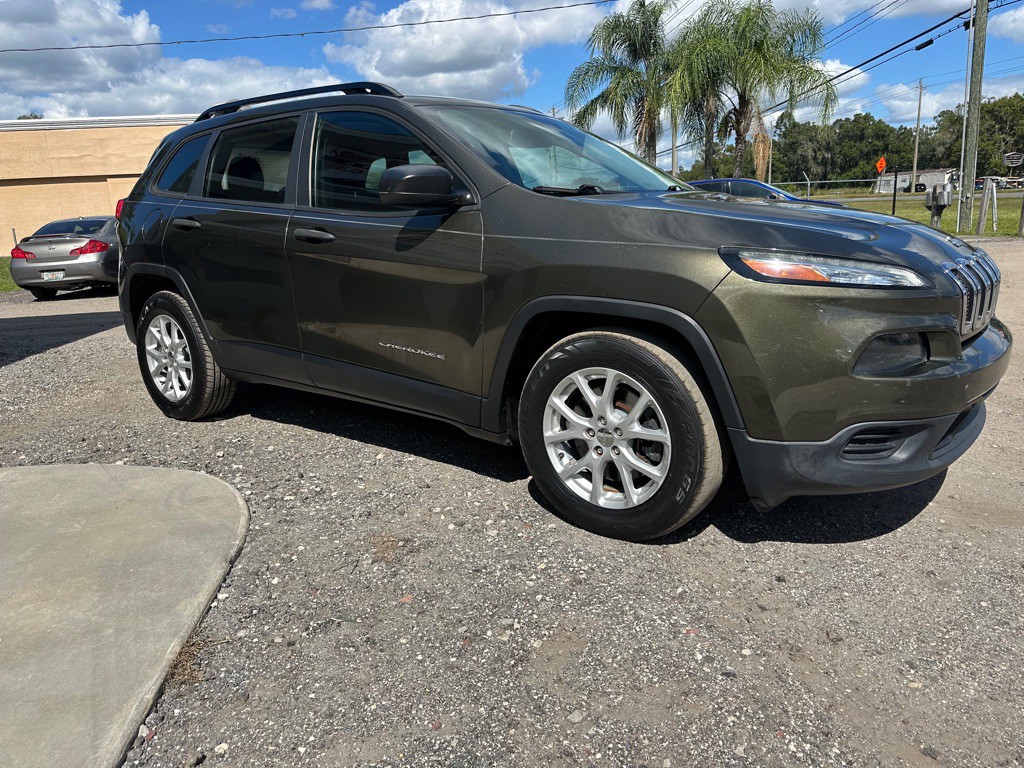2015 Jeep Cherokee Image 2