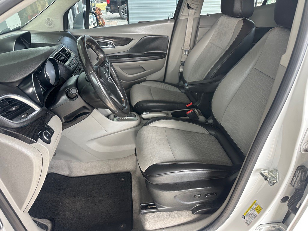 2016 Buick Enclave Image 6