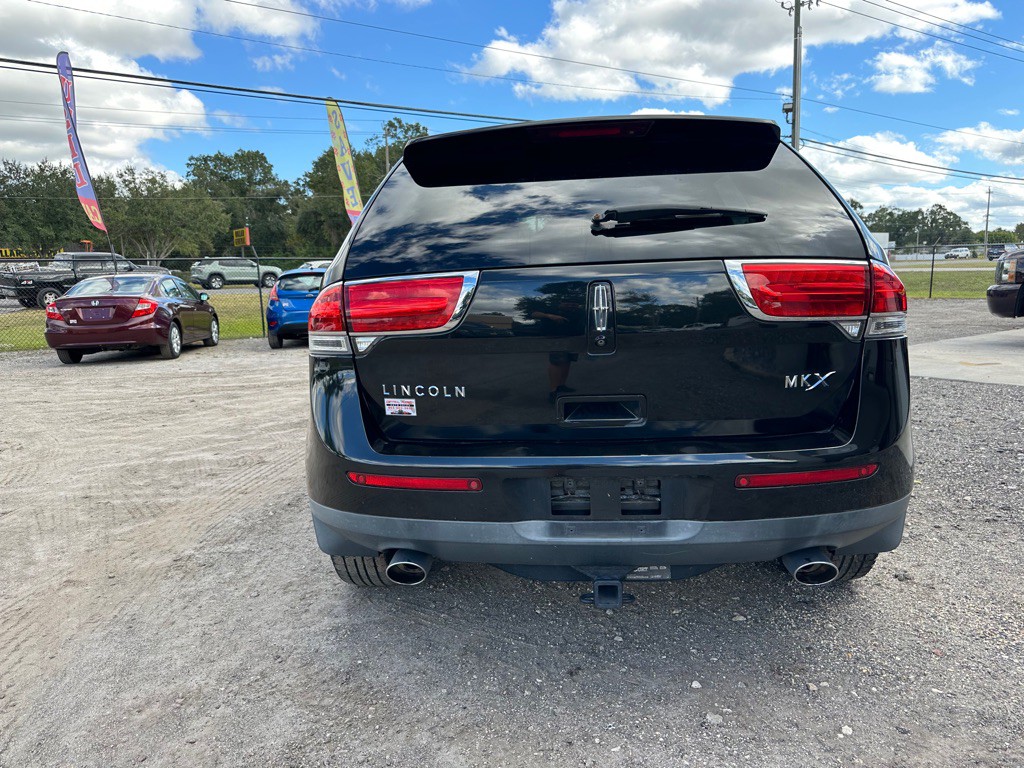 2011 Lincoln MKX Image 4