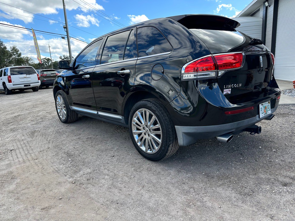 2011 Lincoln MKX Image 5