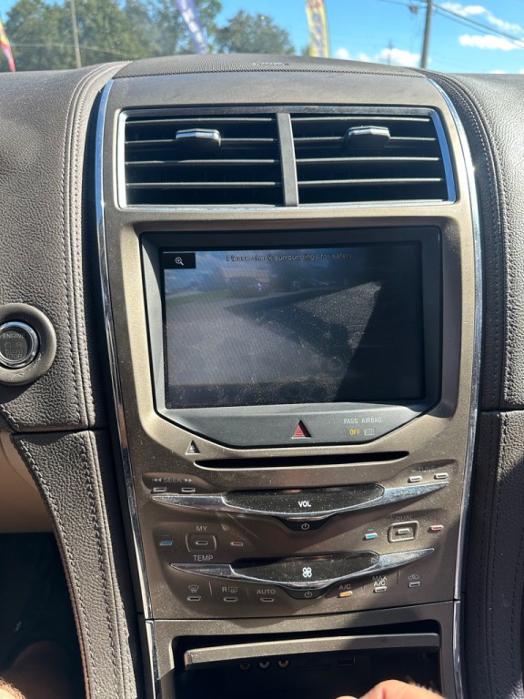 2011 Lincoln MKX Image 13