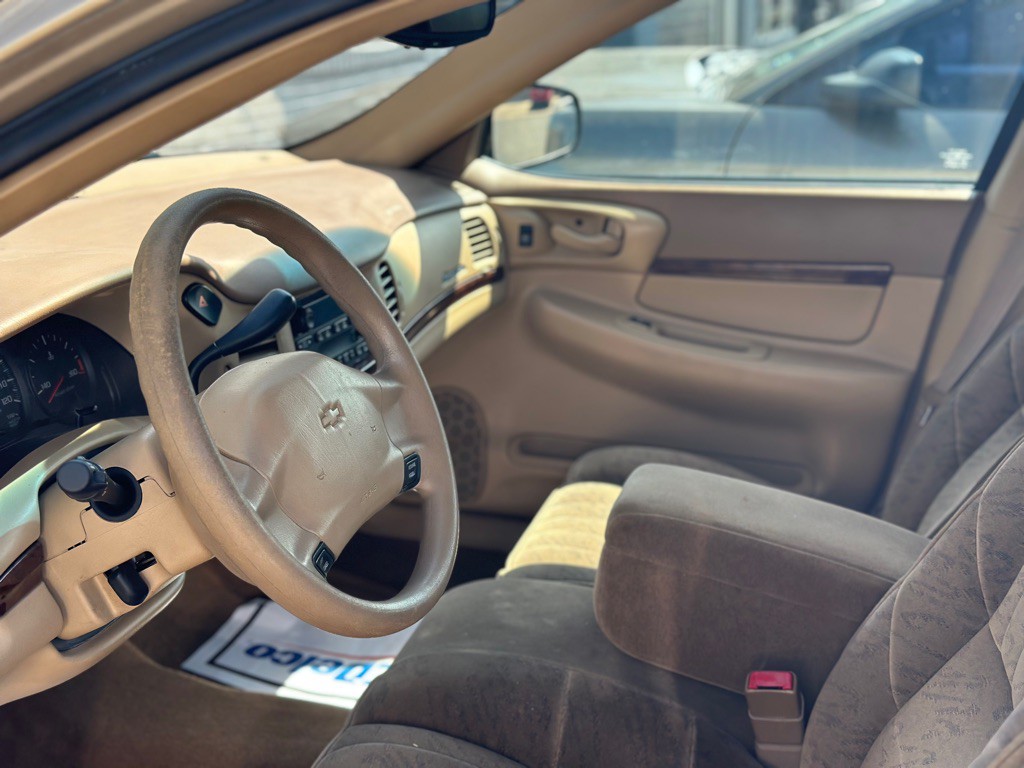 2000 Chevrolet Impala Image 6