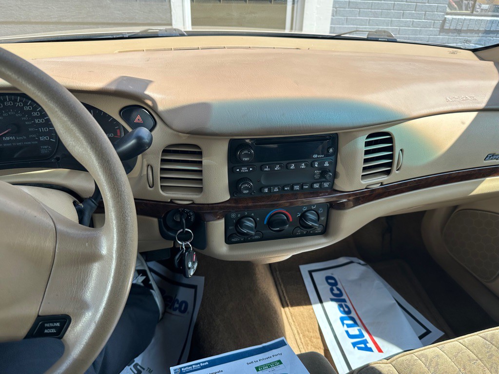 2000 Chevrolet Impala Image 7
