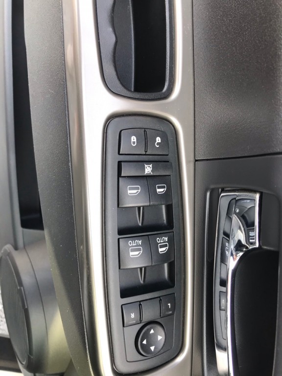 2011 Jeep Liberty Image 5