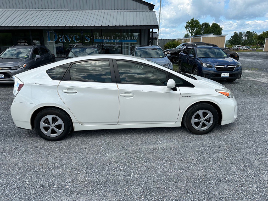 2012 Toyota Prius Image 6