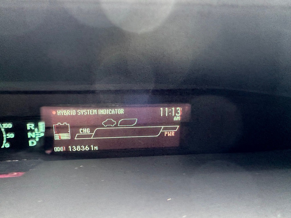 2012 Toyota Prius Image 17