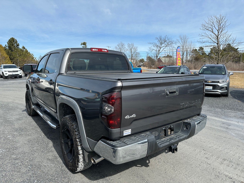 2015 Toyota Tundra Image 4