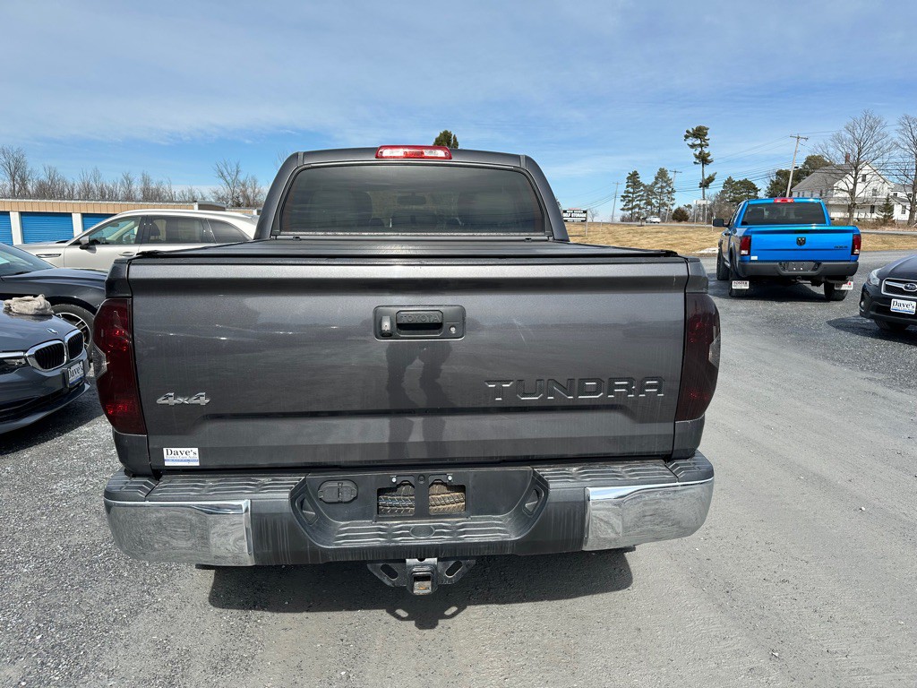 2015 Toyota Tundra Image 5