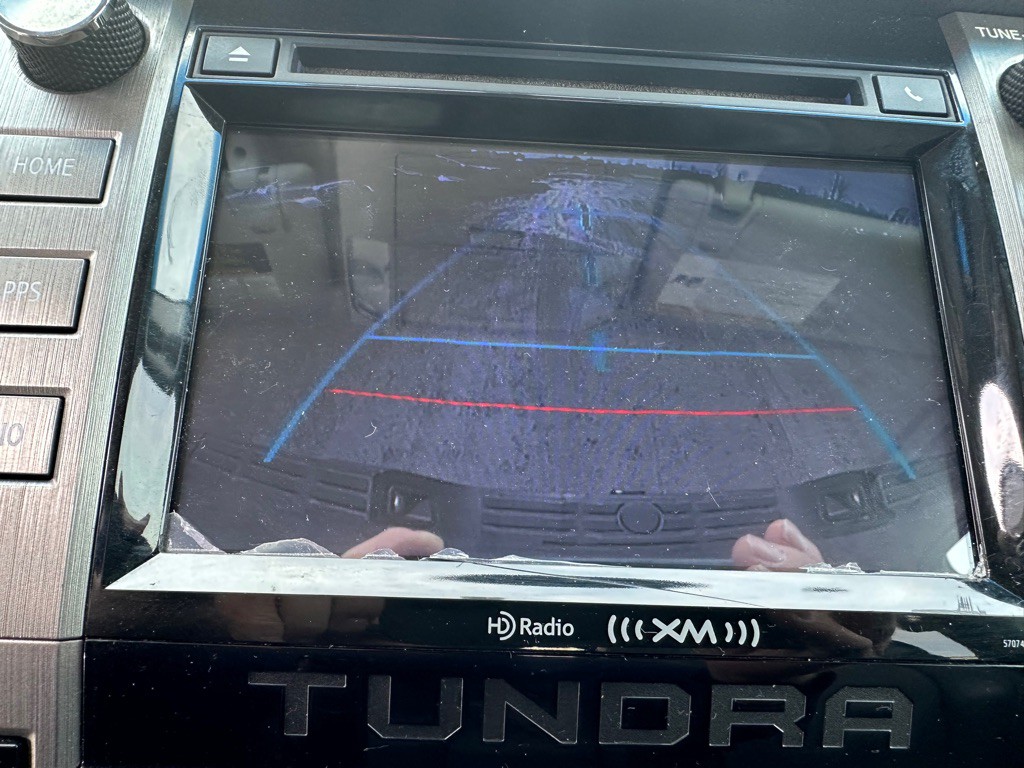 2015 Toyota Tundra Image 25