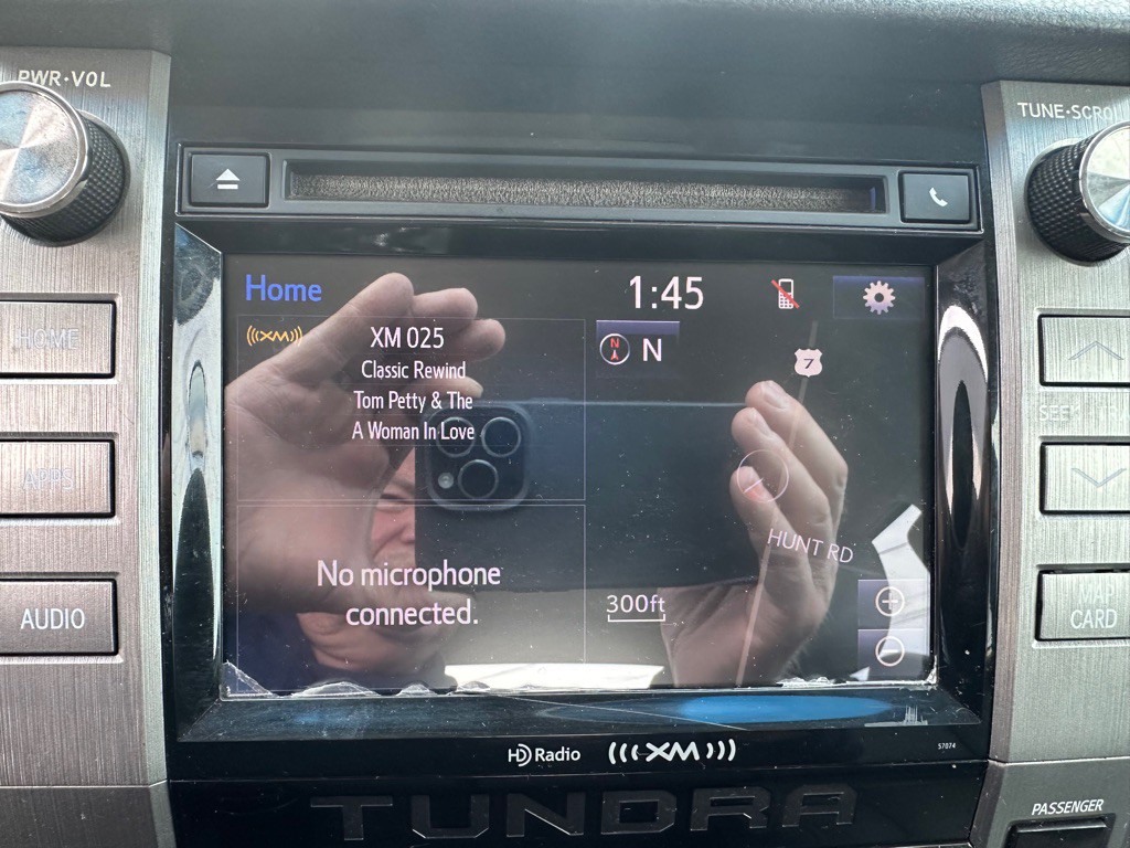 2015 Toyota Tundra Image 26