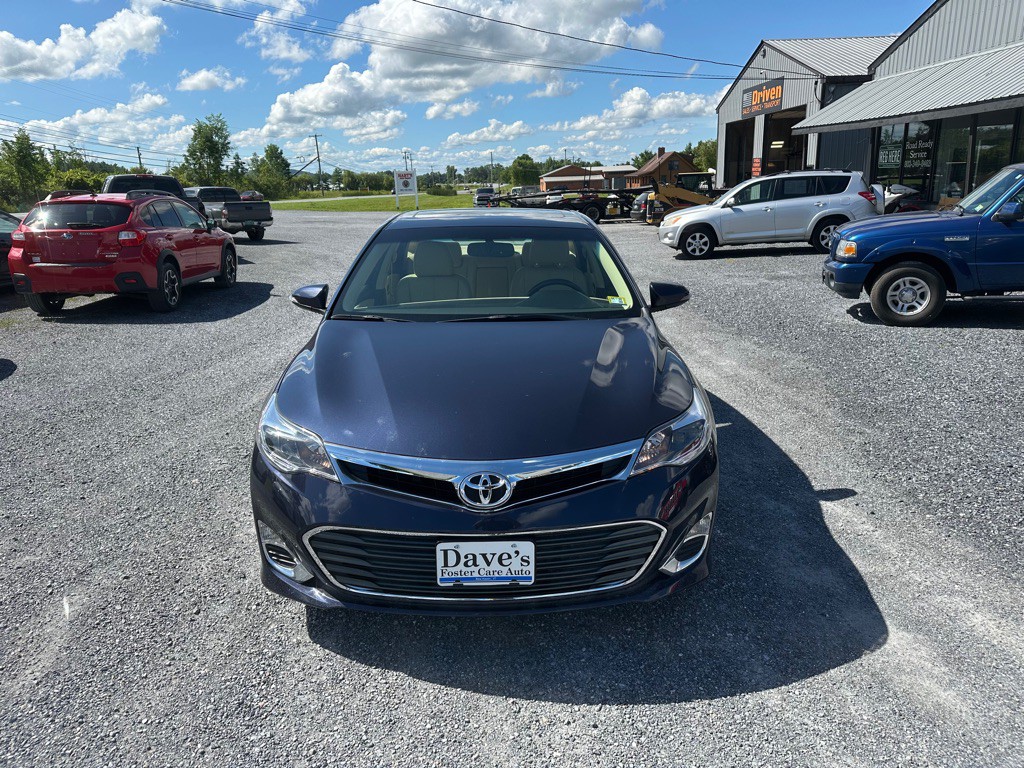 2015 Toyota Avalon Image 9