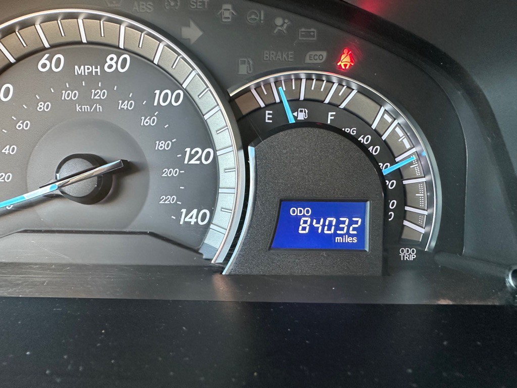 2012 Toyota Camry Image 18
