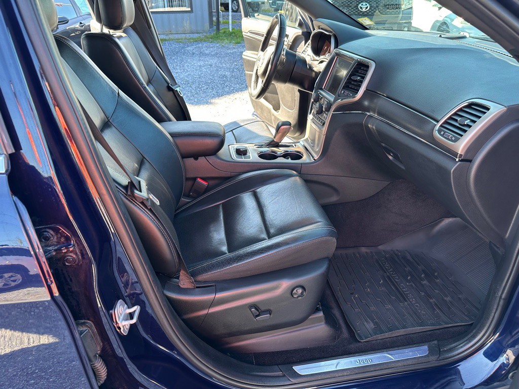 2020 Jeep Grand Cherokee Image 15