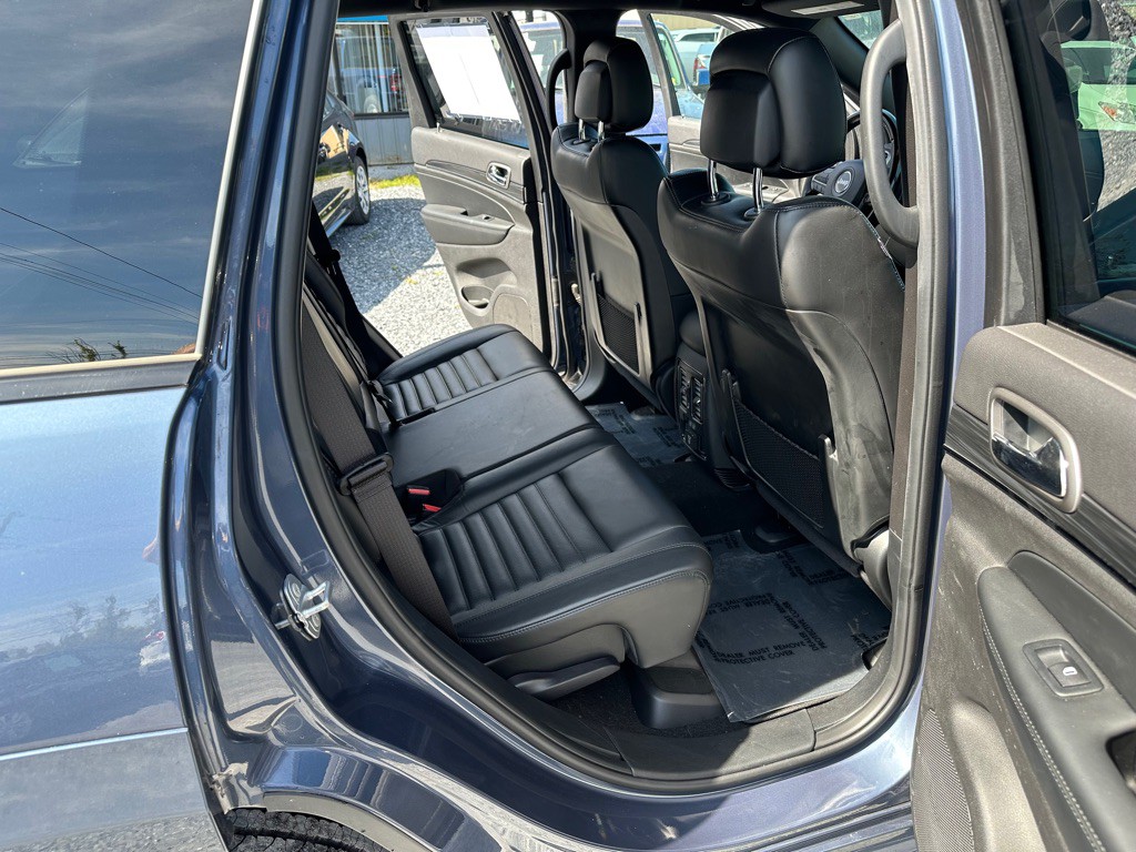 2020 Jeep Grand Cherokee Image 35