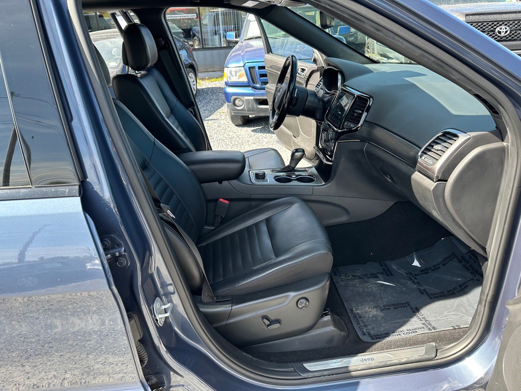 2020 Jeep Grand Cherokee Image 36