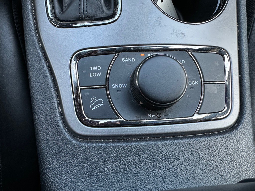 2020 Jeep Grand Cherokee Image 49