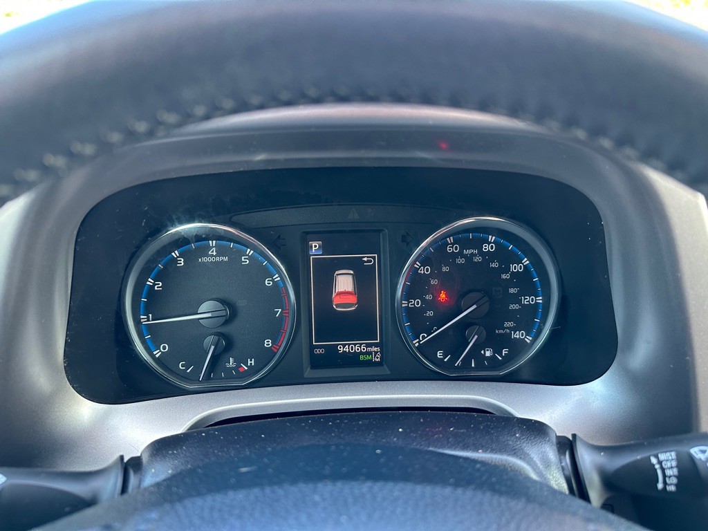 2018 Toyota Rav4 Image 24