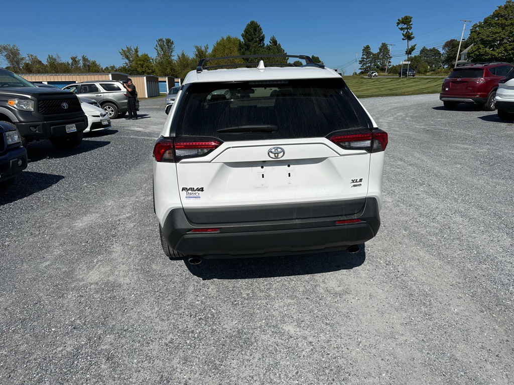 2021 Toyota Rav4 Image 4