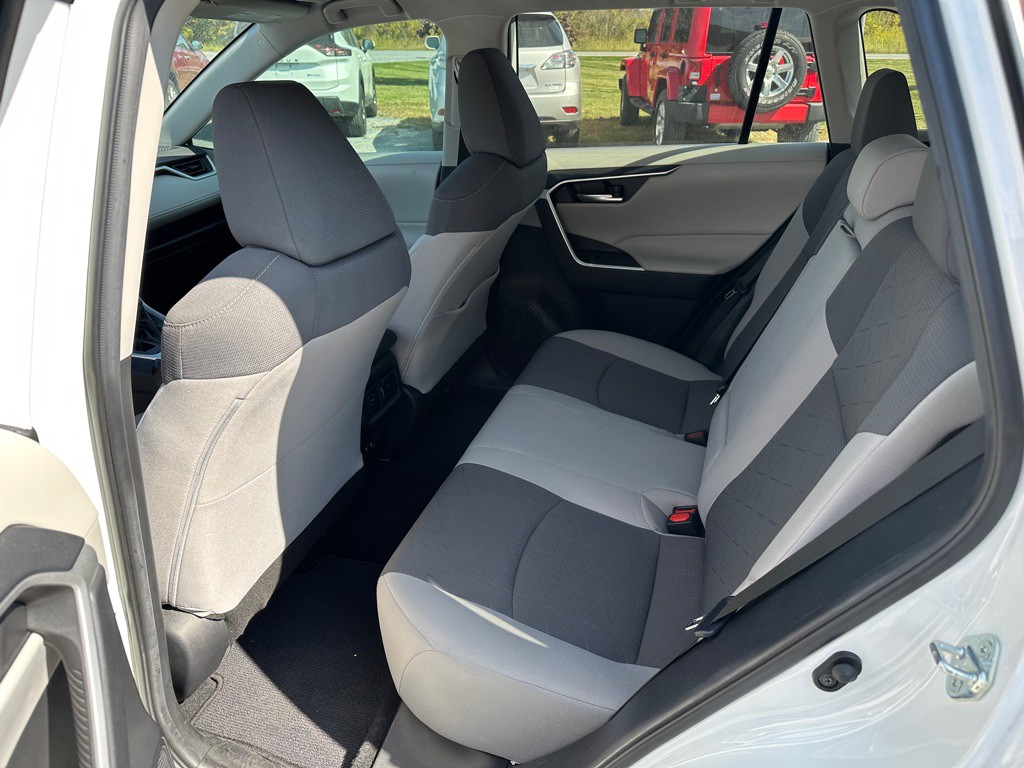 2021 Toyota Rav4 Image 12