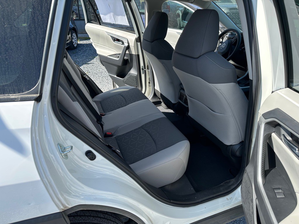 2021 Toyota Rav4 Image 14