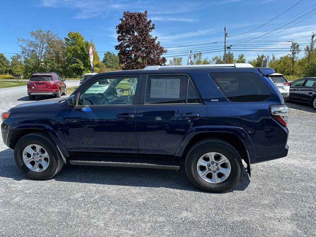 2018 Toyota 4Runner Image 2
