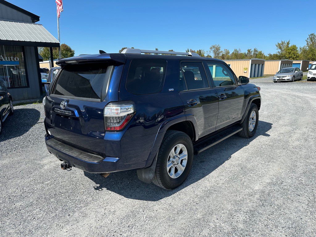 2018 Toyota 4Runner Image 6