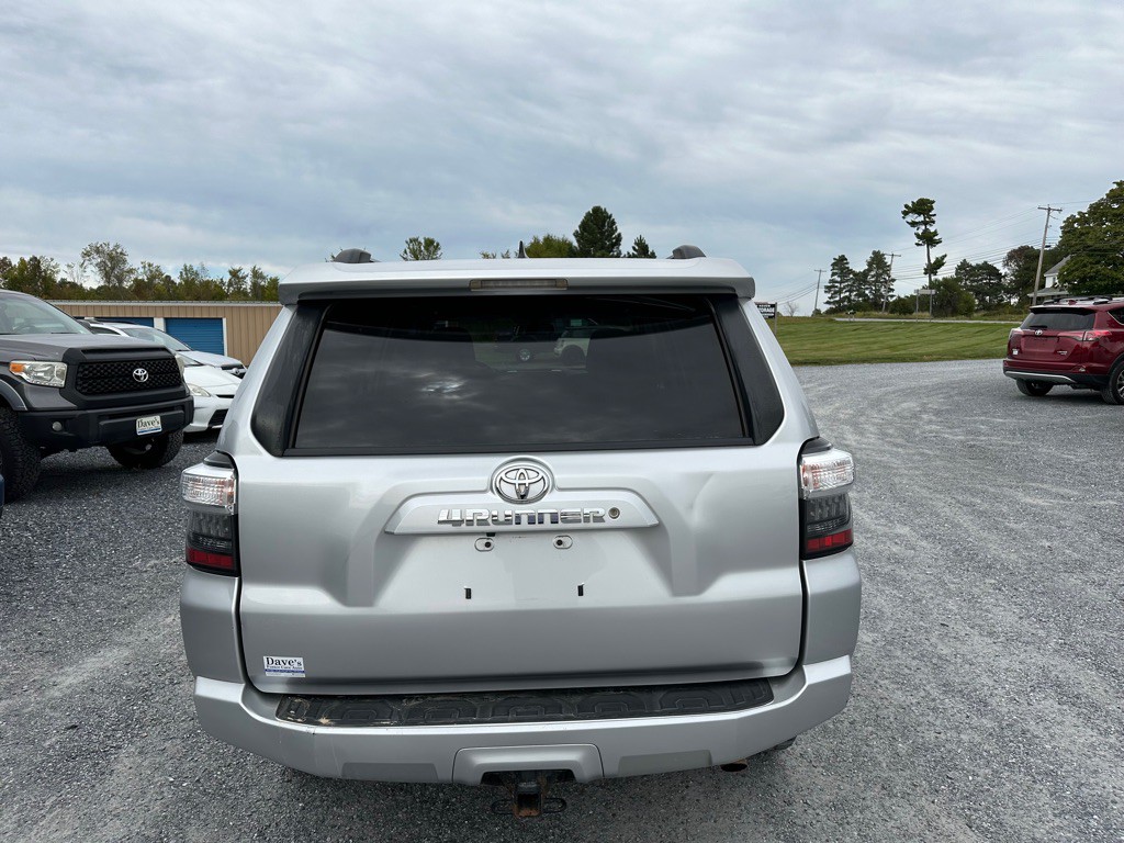 2019 Toyota 4Runner Image 6