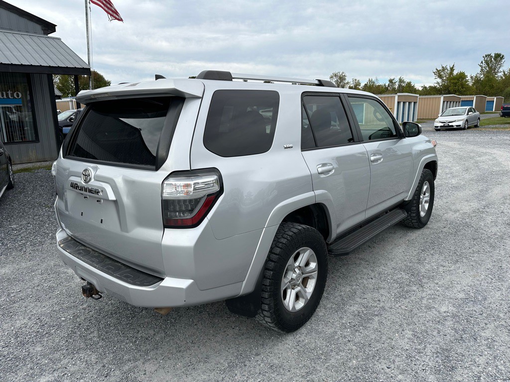 2019 Toyota 4Runner Image 7