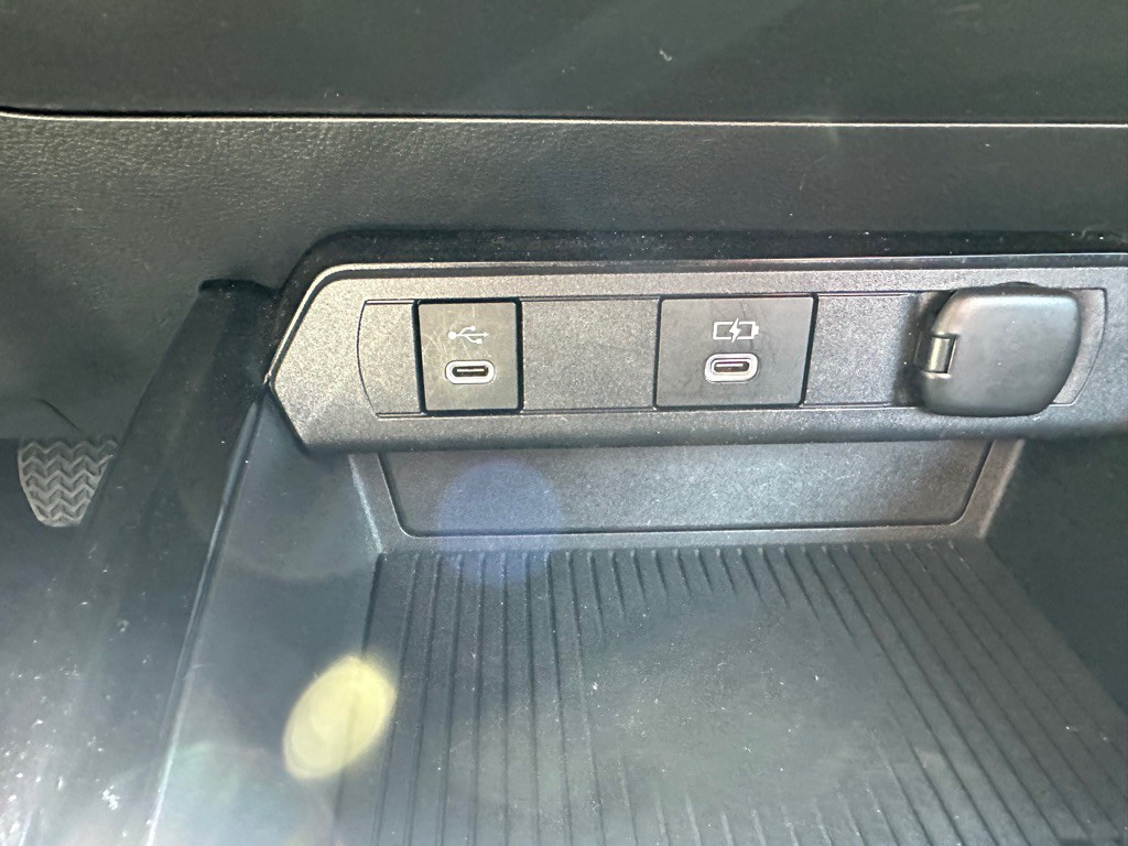 2024 Toyota Prius Image 18